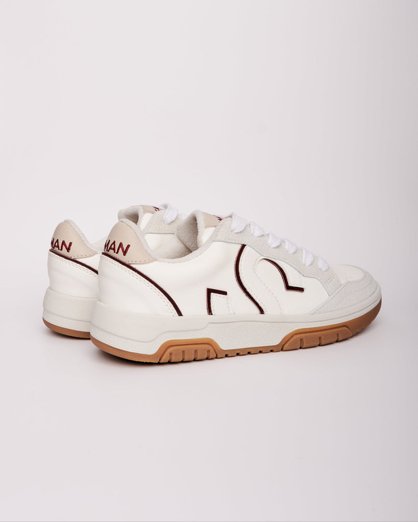 Tenis blancos para vestir casual